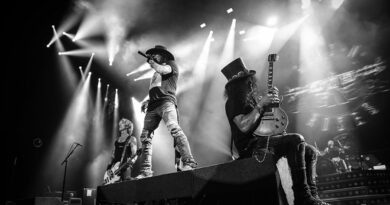 Konser Guns N’ Roses di Singapura, Slash dan Duff McKagan Bakal Sepanggung dengan Axl Rose
