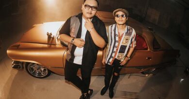 Ndarboy Genk Kolab dengan Hendra Kumbara di Single “Blong”: Reggae, Patah Hati yang Bikin Baper!