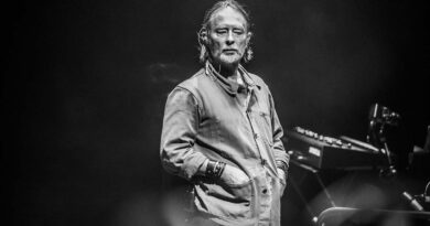 Radiohead Kecam ICE atas Penggunaan Lagu “Let Down” di Media Sosial