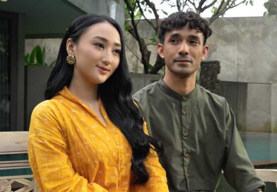 Rayakan Idul Fitri, Mal Hamka dan Sandrina Rilis “Sayang Raya”